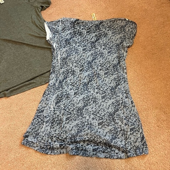 Bundle of 4 Women’s Short Sleeve Tops Floral Cold Shoulder Linen Ruched Size M - Picture 9 of 15